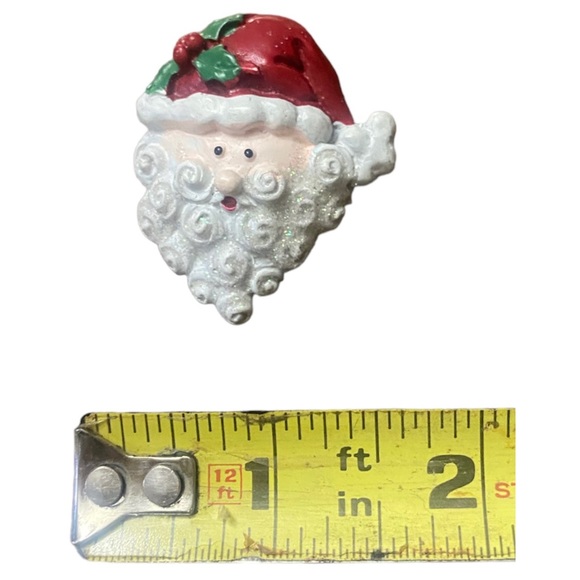 Lot of 3 Christmas Holiday Themed Costume Brooches (Snowman, Santa, Snowflake) - Picture 6 of 8